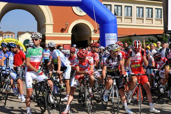 79° Giro dell'Appennino, il raduno di partenza torna al Serravalle Outlet